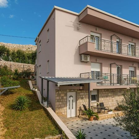 Nice Apartment In Mali Rat With Wifi Sumpetar Zewnętrze zdjęcie